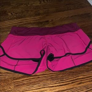 lululemon shorts size 6